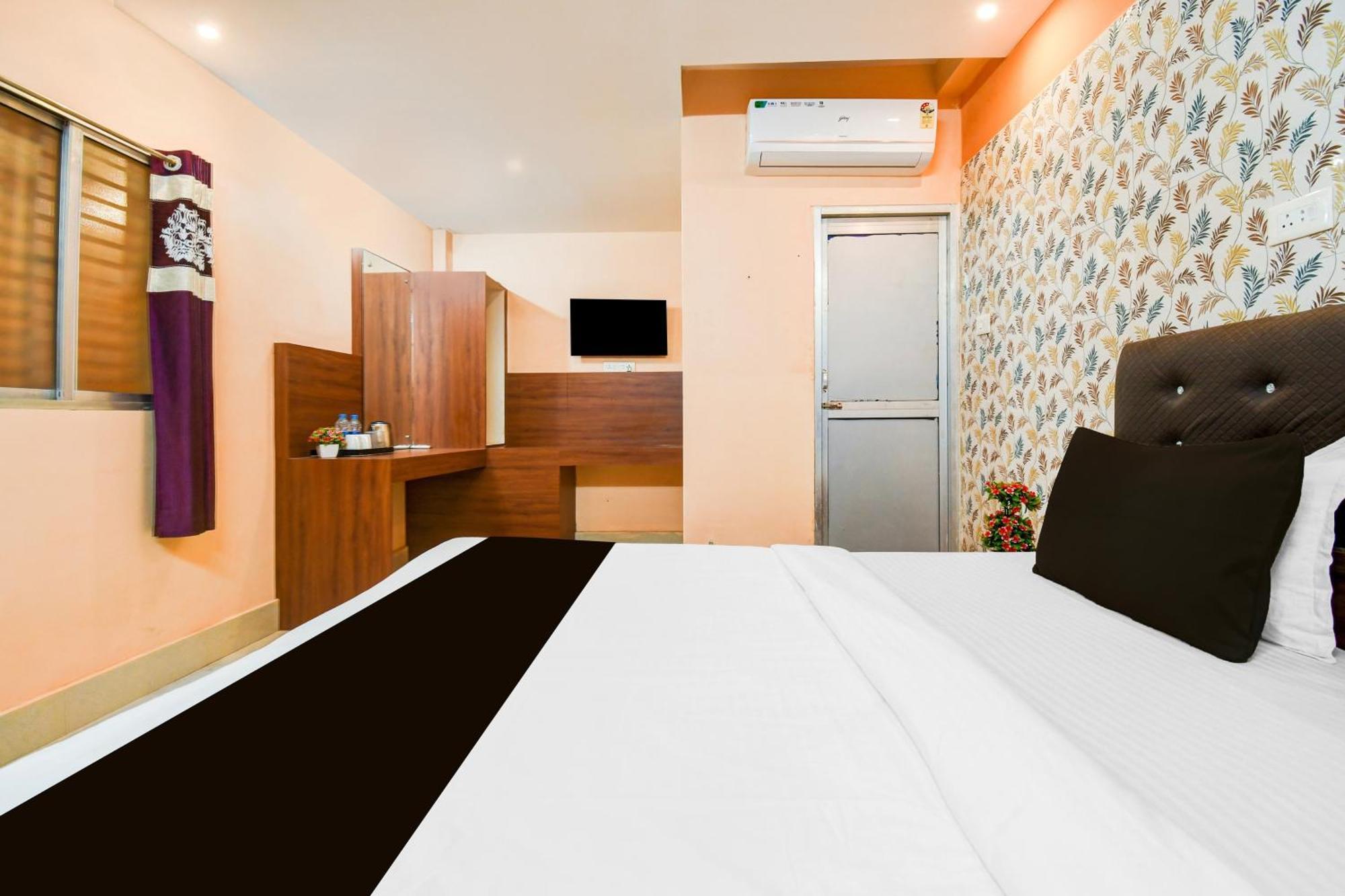 Super Hotel O Dakshin Dwar Formerly Radha Krishna Niwas Пури Екстериор снимка